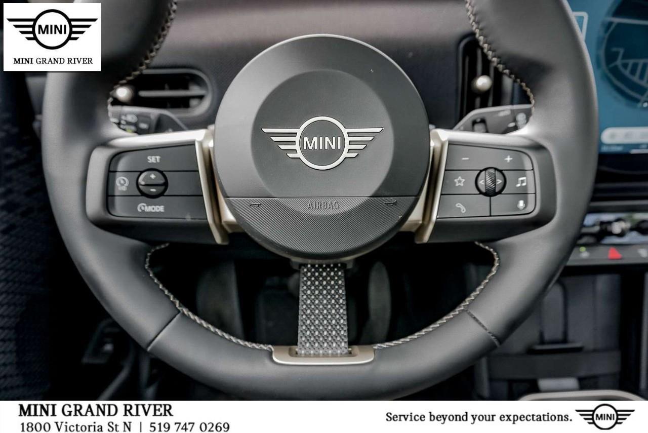 2025 MINI 3 Door Cooper S 2dr Hatchback Photo