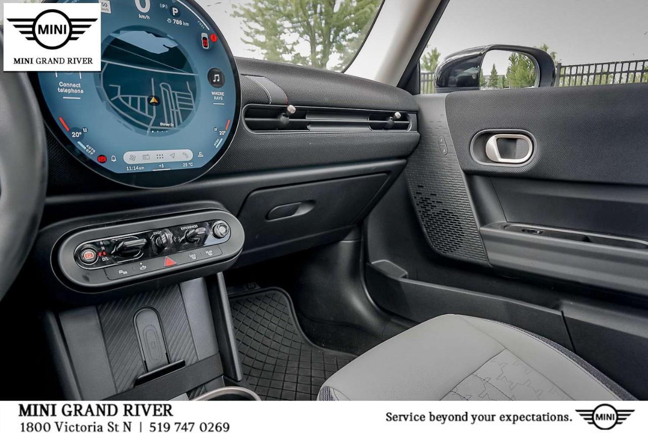 2025 MINI 3 Door Cooper S 2dr Hatchback Photo