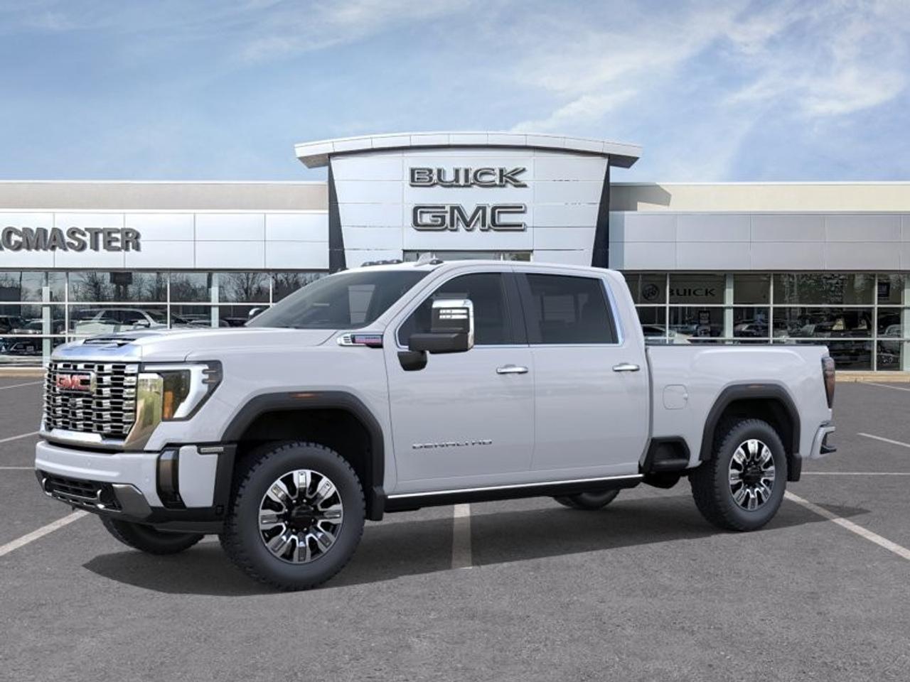 2026 GMC SIERRA 2500HD Crew Cab Standard Box 4-Wheel Drive Denali Photo2