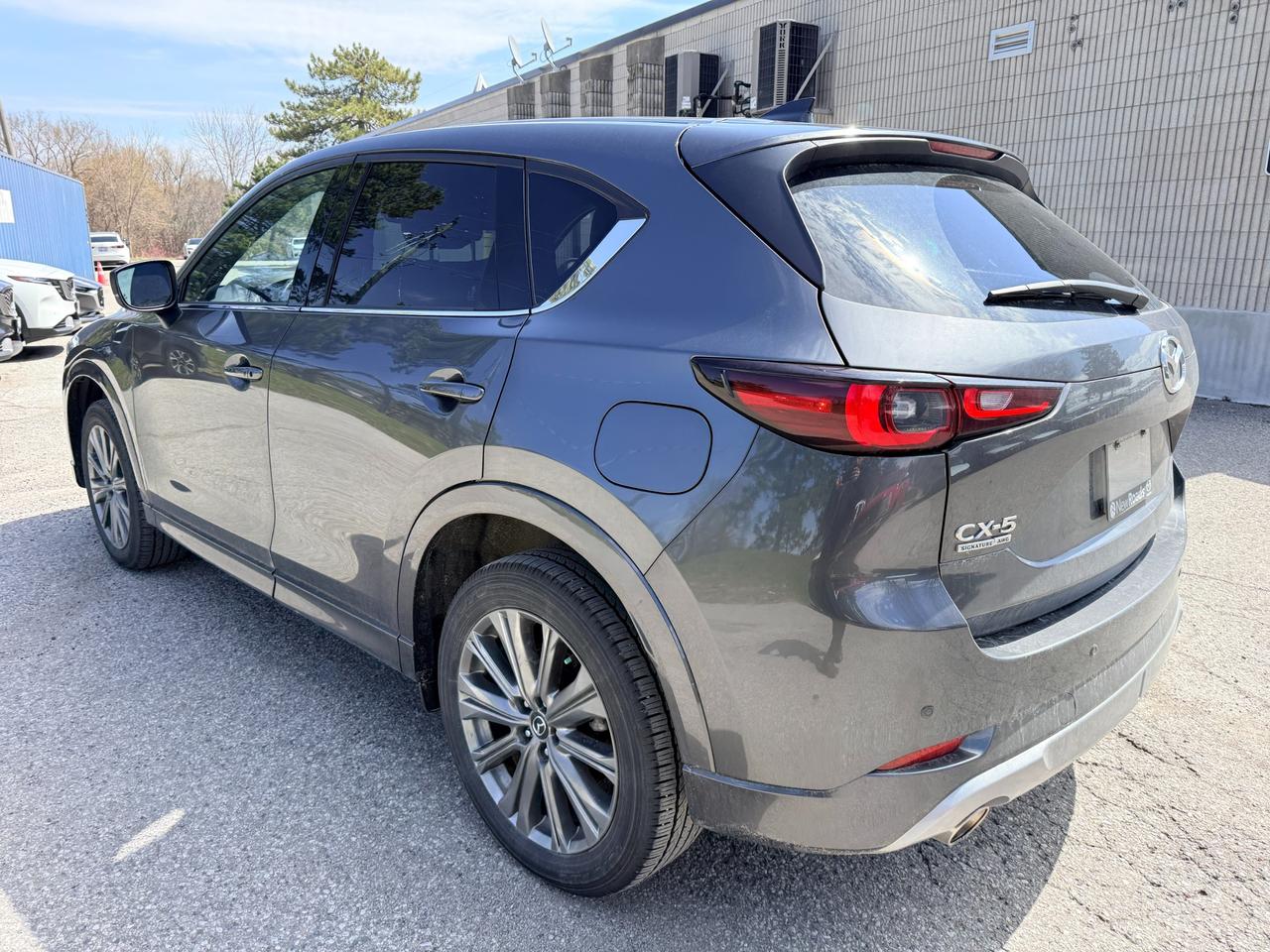 2024 Mazda CX-5 Signature 4dr i-ACTIV All-Wheel Drive Sport Utility Photo