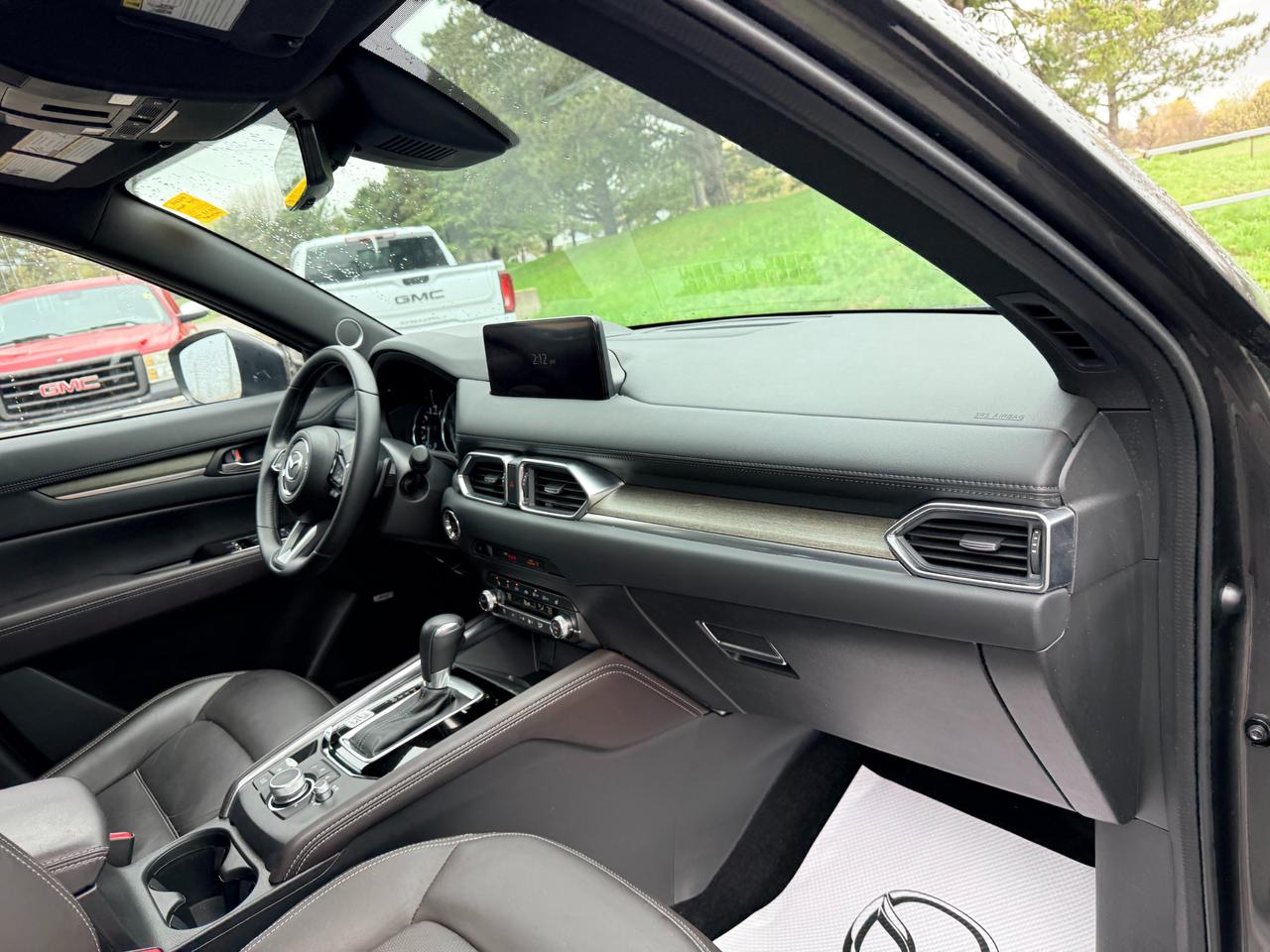2024 Mazda CX-5 Signature 4dr i-ACTIV All-Wheel Drive Sport Utility Photo