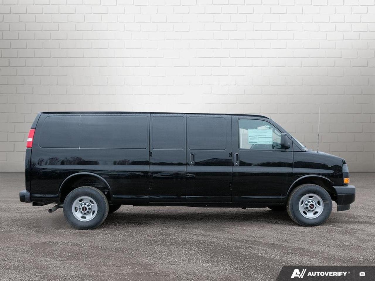 2026 GMC Savana Cargo Van 2500 Extended Wheelbase Rear-Wheel Drive Photo