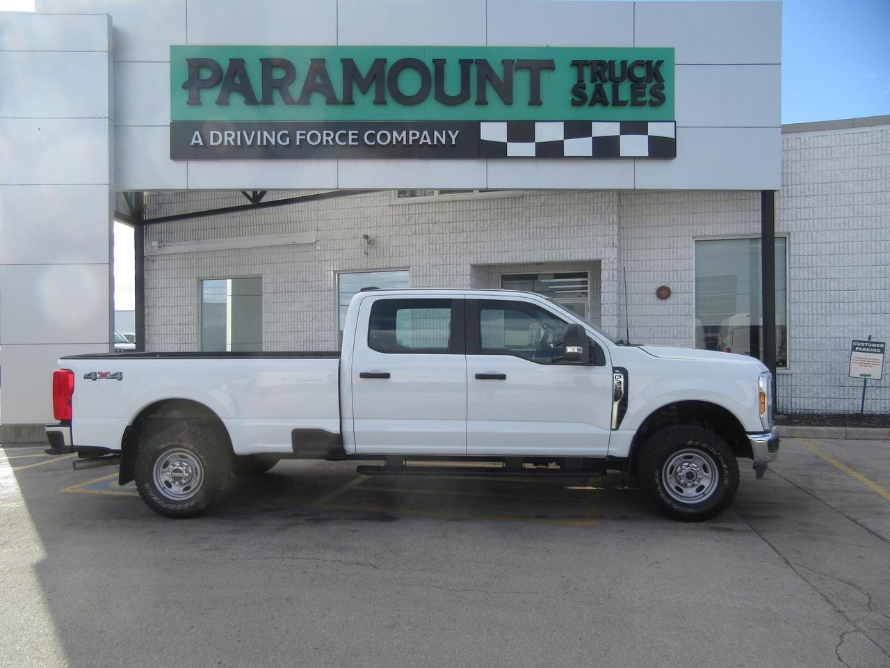 2024 Ford F-350 4X4 CREW CAB 8FT LONG BOX Photo