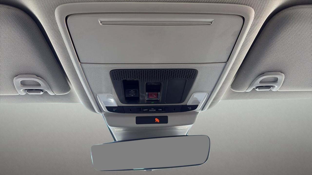 2025 Honda Accord Hybrid Touring eCVT Photo