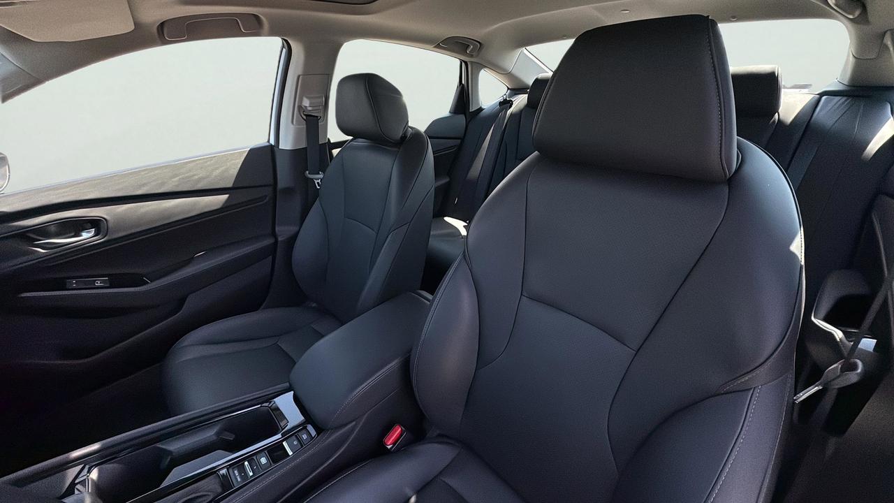 2025 Honda Accord Hybrid Touring eCVT Photo