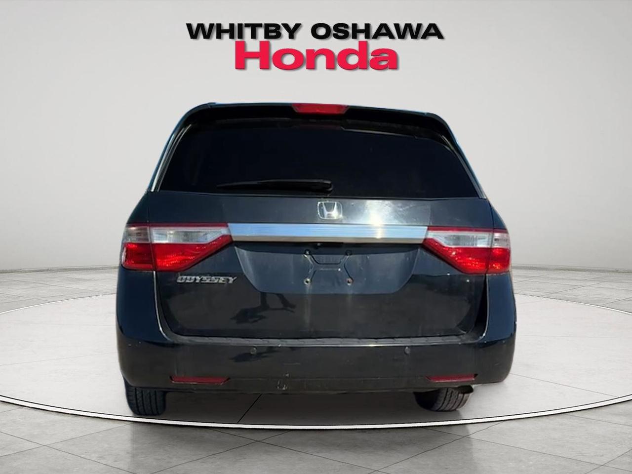 2012 Honda Odyssey  Photo3