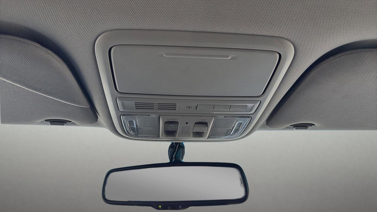 2012 Honda Odyssey  Photo