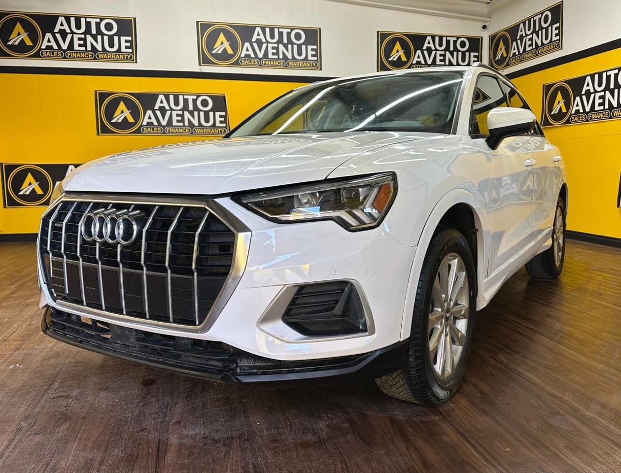 EXPERIENCE PREMIUM COMFORT, ELEGANT DESIGN, AND AGILE PERFORMANCE WITH THIS 2020 AUDI Q3 KOMFORT. THIS LUXURY COMPACT SUV OFFERS A SMOOTH RIDE, RESPONSIVE HANDLING, AND A WELLCRAFTED INTERIOR PERFECT FOR DAILY DRIVES OR WEEKEND GETAWAYS. STANDARD FEATURES INCLUDE AIR CONDITIONING, POWER WINDOWS AND LOCKS, CRUISE CONTROL, AND ADVANCED SAFETY SYSTEMS SUCH AS MULTIPLE AIRBAGS AND STABILITY CONTROL FOR PEACE OF MIND ON EVERY DRIVE. WITH ITS SPACIOUS CABIN, EFFICIENT PERFORMANCE, AND PREMIUM AMENITIES, THE Q3 KOMFORT DELIVERS BOTH STYLE AND SUBSTANCE IN ONE EXCEPTIONAL PACKAGE. DON&rsquo;T WAIT&mdash;CONTACT US TODAY TO SCHEDULE YOUR TEST DRIVE AND EXPERIENCE IT FOR YOURSELF!<br /><br />AUTO AVENUE IS AN AMVIC LICENSED DEALERSHIP, COMMITTED TO PROVIDING EXCEPTIONAL SERVICE AND QUALITY VEHICLES WITH FLEXIBLE PAYMENT OPTIONS. <br/>