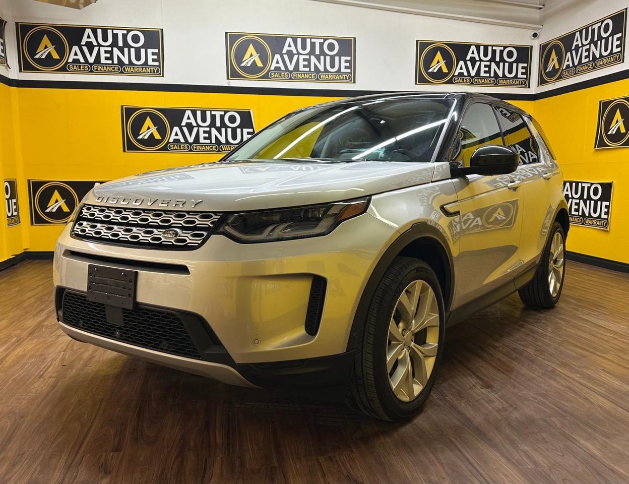 EXPERIENCE LUXURY, VERSATILITY, AND ALLWEATHER CAPABILITY WITH THIS 2021 LAND ROVER DISCOVERY SPORT SE. THIS REFINED COMPACT SUV OFFERS A SMOOTH RIDE, RESPONSIVE HANDLING, AND A WELLCRAFTED INTERIOR PERFECT FOR DAILY DRIVES OR ADVENTURES OFF THE BEATEN PATH. STANDARD FEATURES INCLUDE AIR CONDITIONING, POWER WINDOWS AND LOCKS, CRUISE CONTROL, AND ADVANCED SAFETY SYSTEMS SUCH AS MULTIPLE AIRBAGS AND STABILITY CONTROL FOR PEACE OF MIND ON EVERY DRIVE. WITH ITS SPACIOUS CABIN, PREMIUM FINISHES, AND USERFRIENDLY DESIGN, THE DISCOVERY SPORT SE DELIVERS BOTH COMFORT AND CAPABILITY IN ONE EXCEPTIONAL PACKAGE. DON&rsquo;T WAIT&mdash;CONTACT US TODAY TO SCHEDULE YOUR TEST DRIVE AND EXPERIENCE IT FOR YOURSELF!<br /><br />AUTO AVENUE IS AN AMVIC LICENSED DEALERSHIP, COMMITTED TO PROVIDING EXCEPTIONAL SERVICE AND QUALITY VEHICLES WITH FLEXIBLE PAYMENT OPTIONS. <br/>