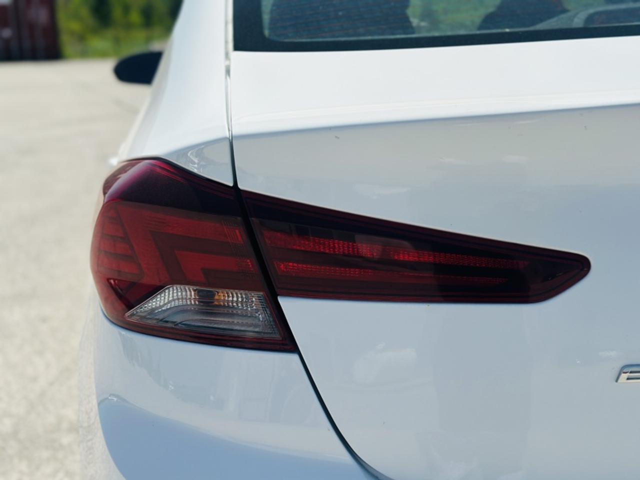 2019 Hyundai Elantra Preferred  AT Photo