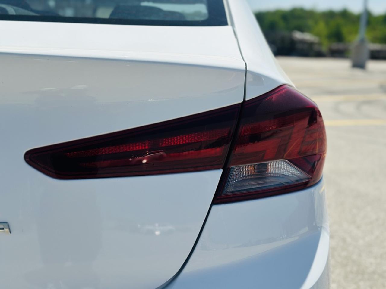 2019 Hyundai Elantra Preferred  AT Photo