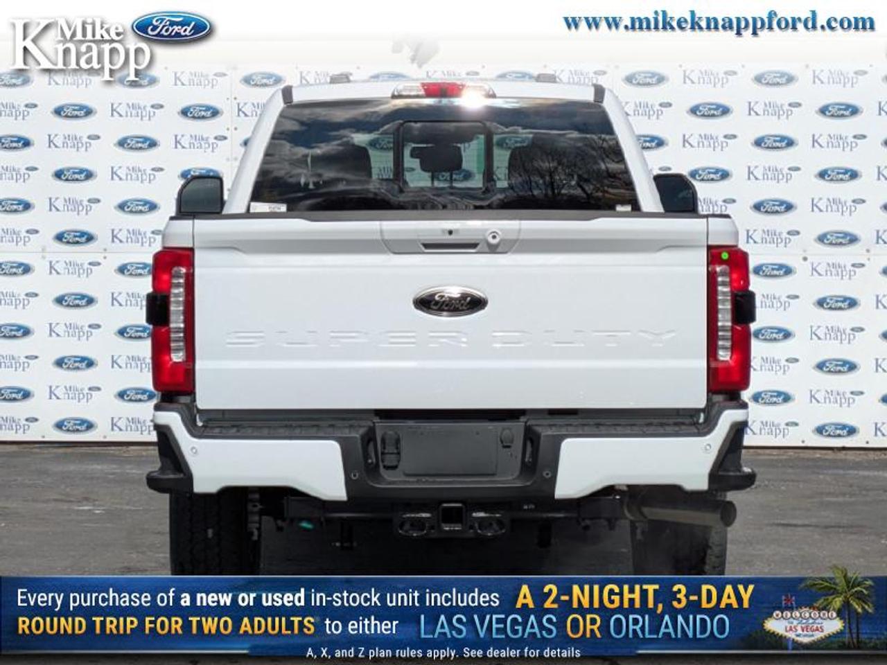 2026 Ford F-350 Super Duty XLT Photo3