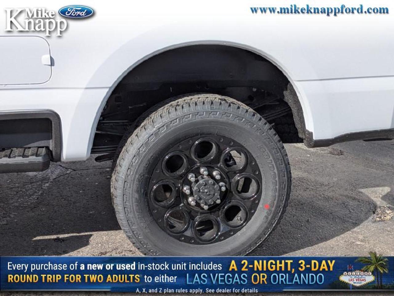 2026 Ford F-350 Super Duty XLT Photo