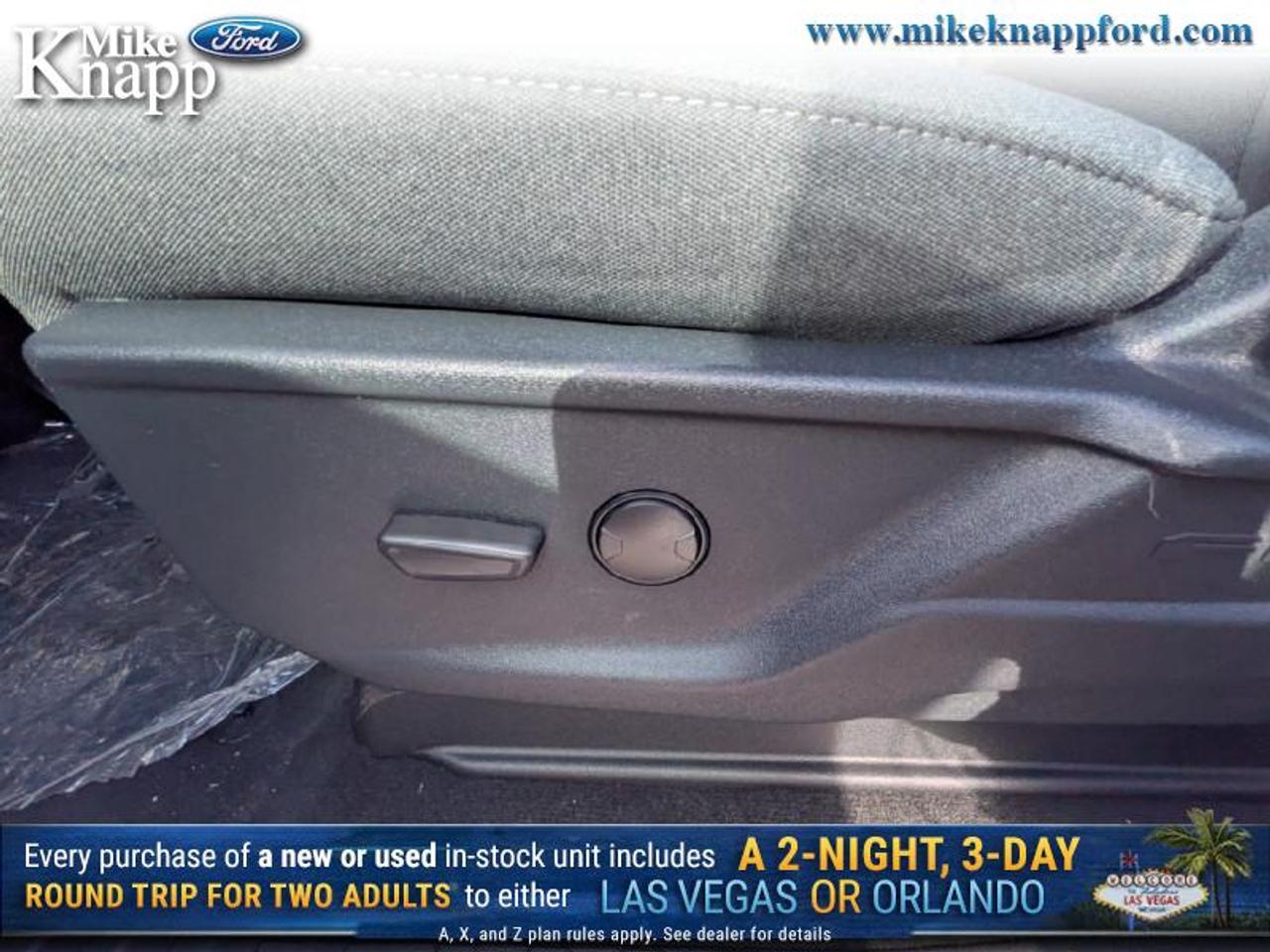 2026 Ford F-350 Super Duty XLT Photo