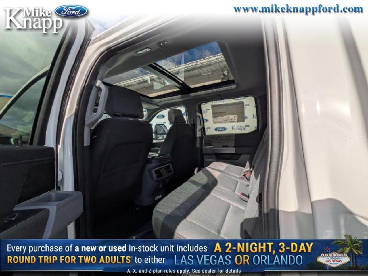 2026 Ford F-350 Super Duty XLT Photo