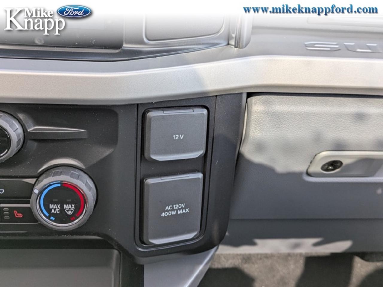 2026 Ford F-350 Super Duty XLT Photo
