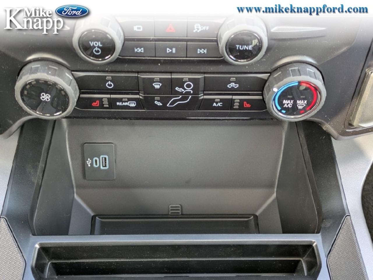 2026 Ford F-350 Super Duty XLT Photo