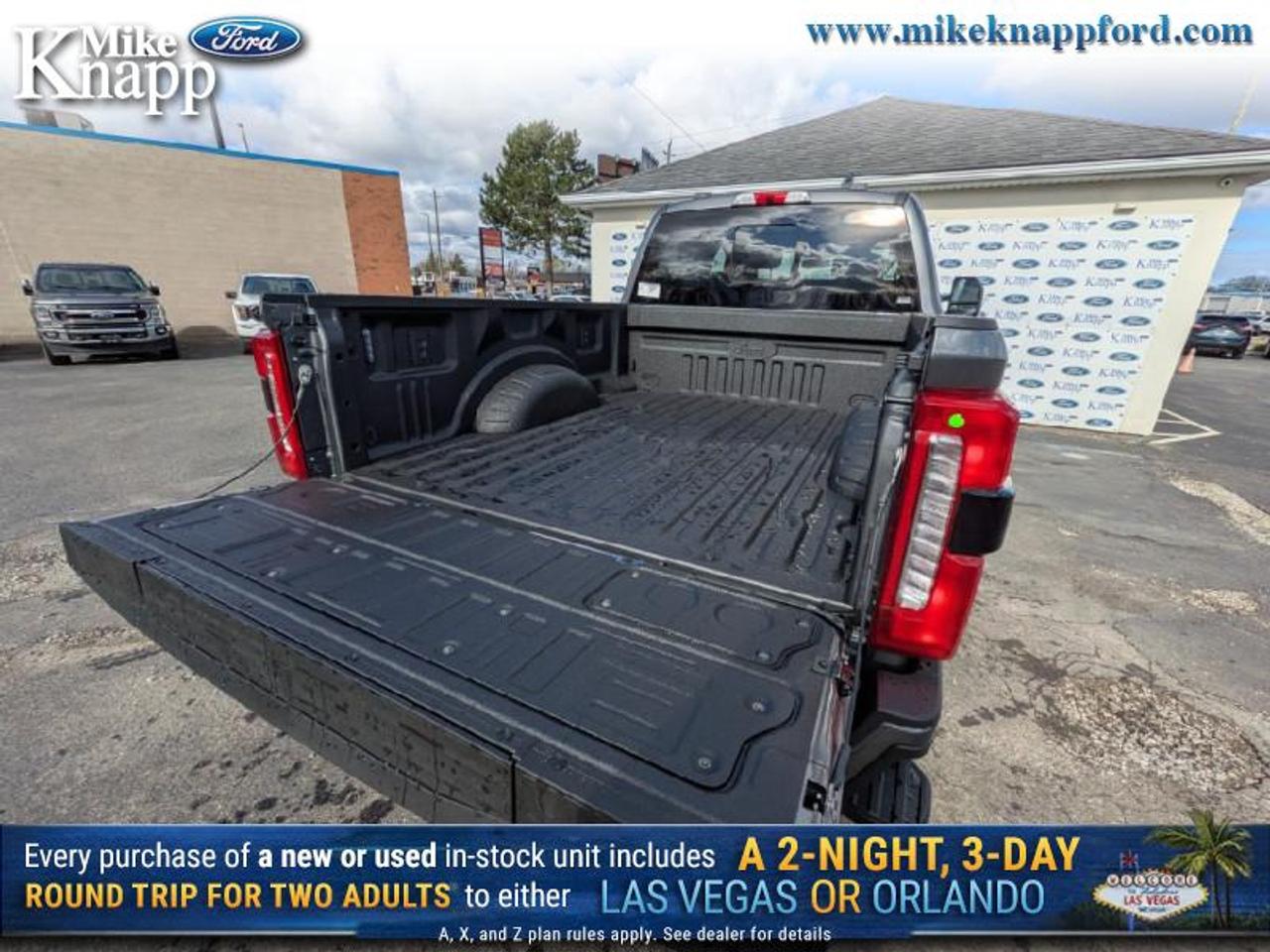 2026 Ford F-350 Super Duty XLT Photo