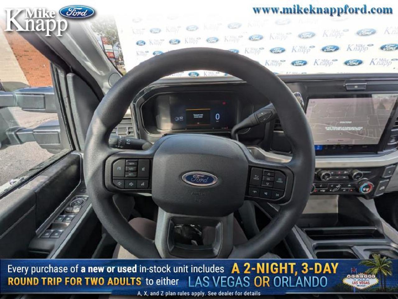 2026 Ford F-350 Super Duty XLT Photo