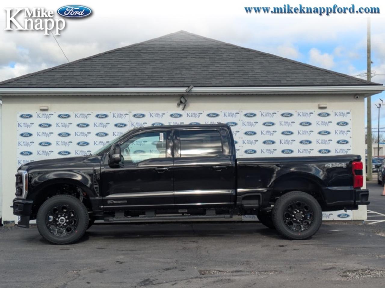 2026 Ford F-350 Super Duty Lariat Photo
