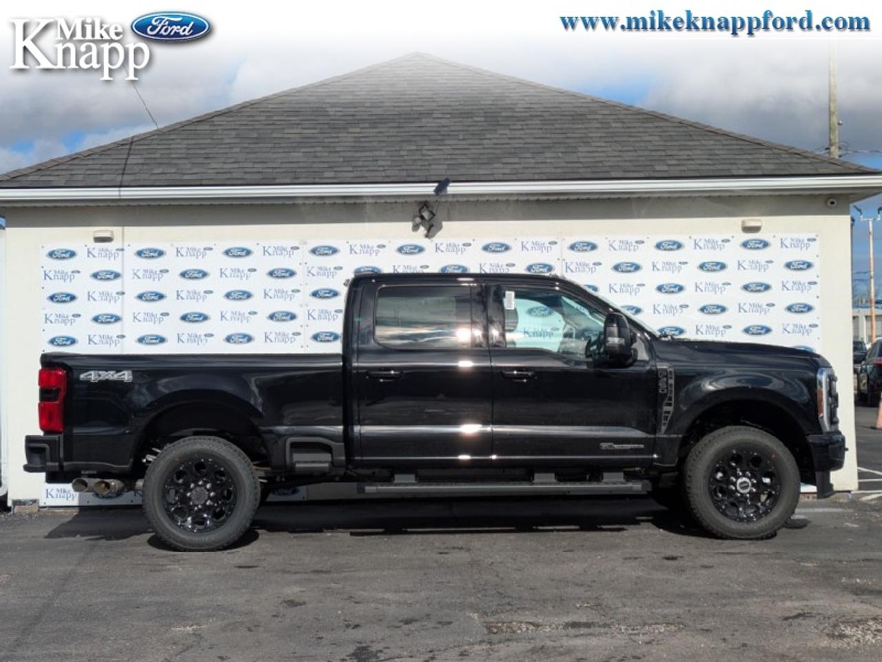 2026 Ford F-350 Super Duty Lariat Photo