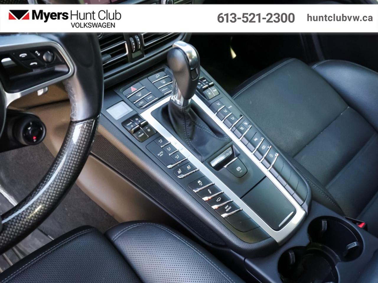 2021 Porsche Macan GTS AWD Photo