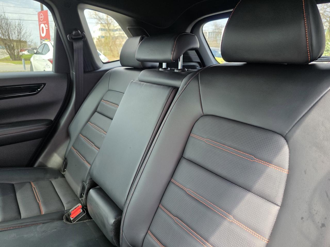 2023 Honda CR-V Hybrid Touring Photo