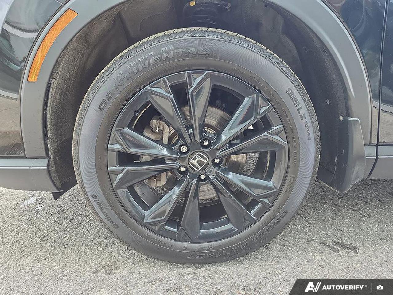 2023 Honda CR-V Hybrid Touring AWD | Bose Audio | Apple Car Play | Photo