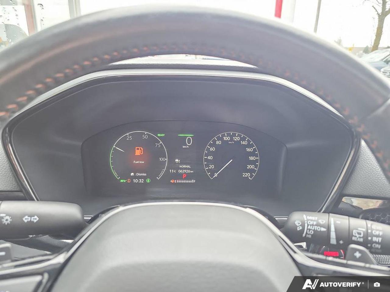 2023 Honda CR-V Hybrid Touring AWD | Bose Audio | Apple Car Play | Photo