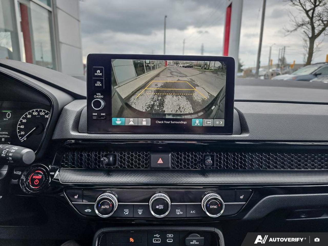 2023 Honda CR-V Hybrid Touring AWD | Bose Audio | Apple Car Play | Photo