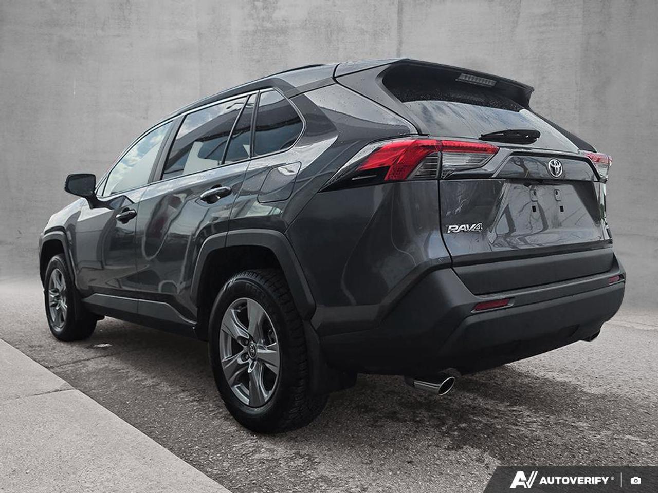 2025 Toyota RAV4 XLE AWD | Apple Car Play | Android Auto | Photo