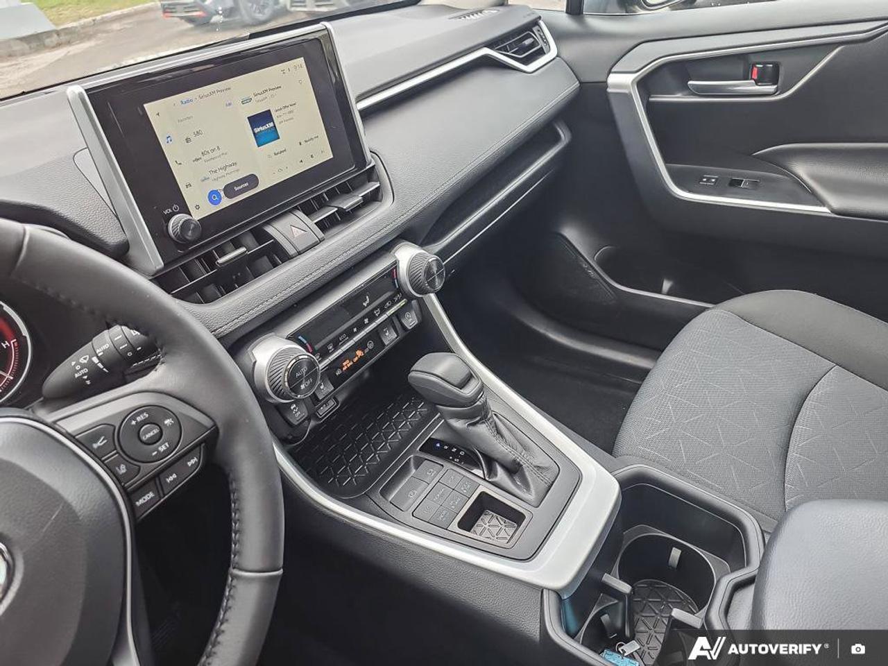 2025 Toyota RAV4 XLE AWD | Apple Car Play | Android Auto | Photo