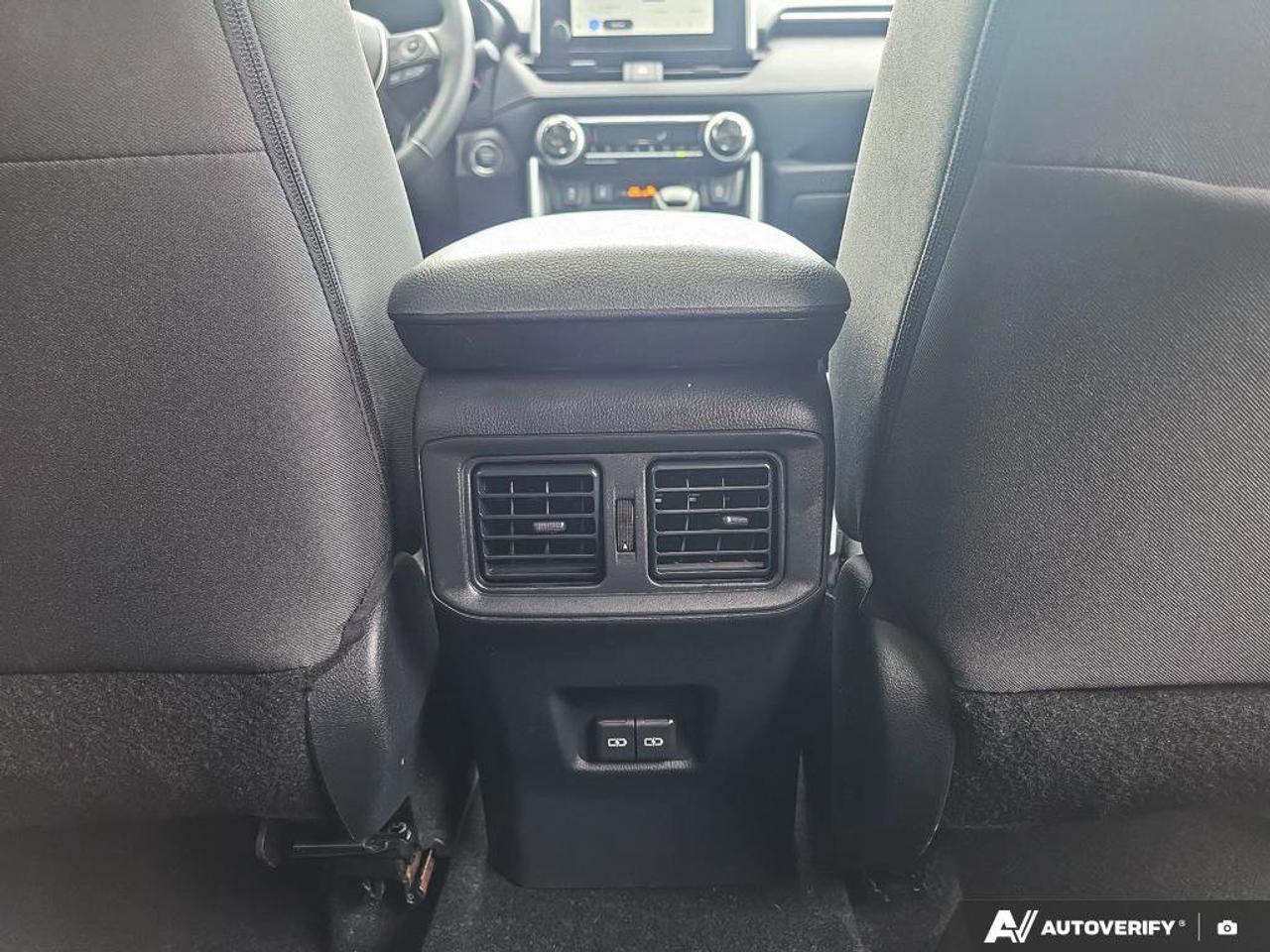 2025 Toyota RAV4 XLE AWD | Apple Car Play | Android Auto | Photo