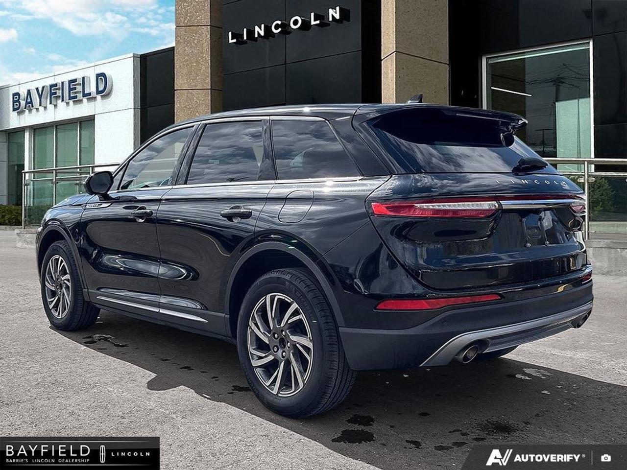 2024 Lincoln Corsair Premiere Photo3