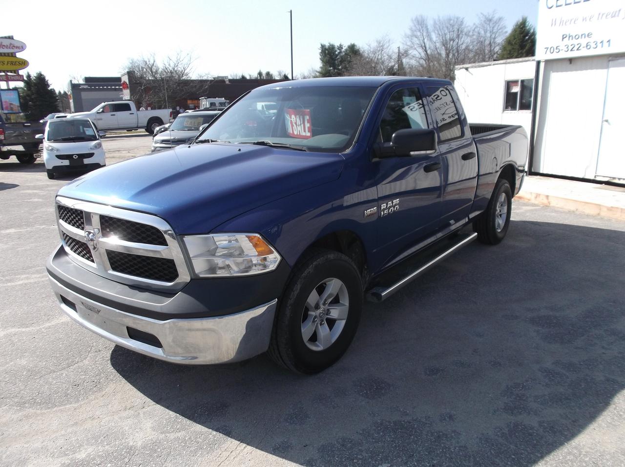 2017 RAM 1500 4X4 ST Photo2