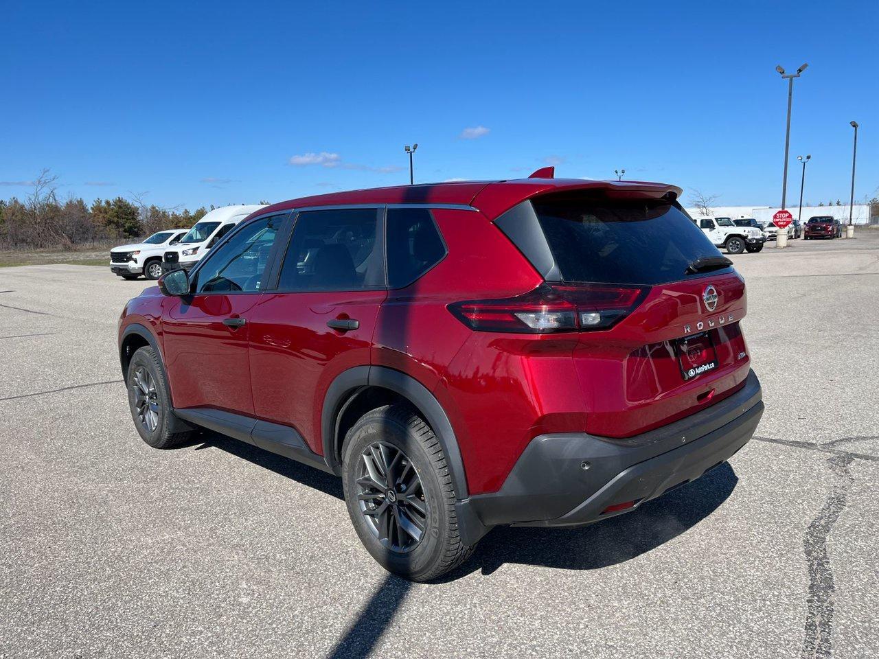 2021 Nissan Rogue AWD S Photo