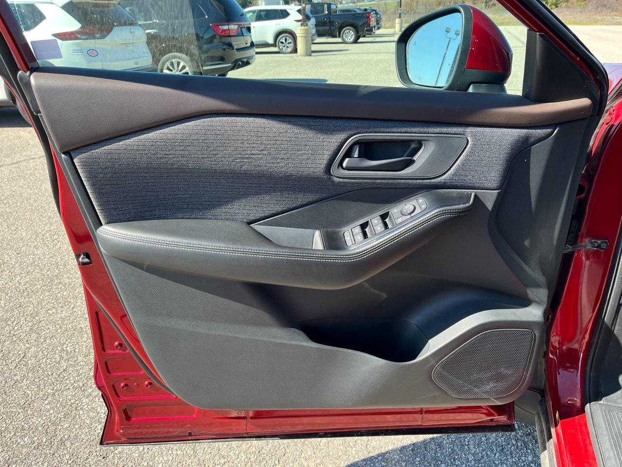 2021 Nissan Rogue AWD S Photo