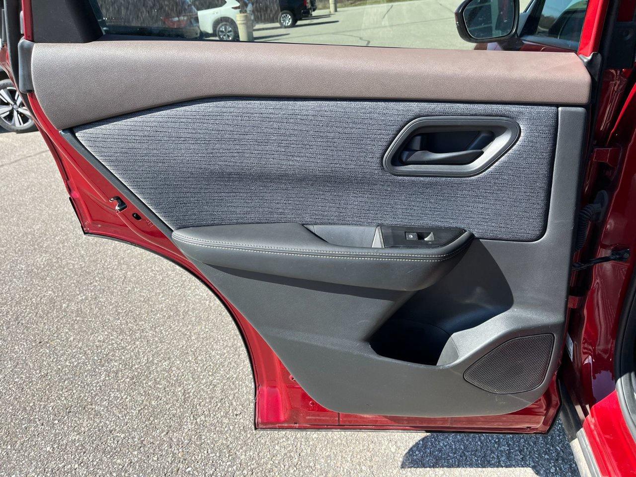 2021 Nissan Rogue AWD S Photo