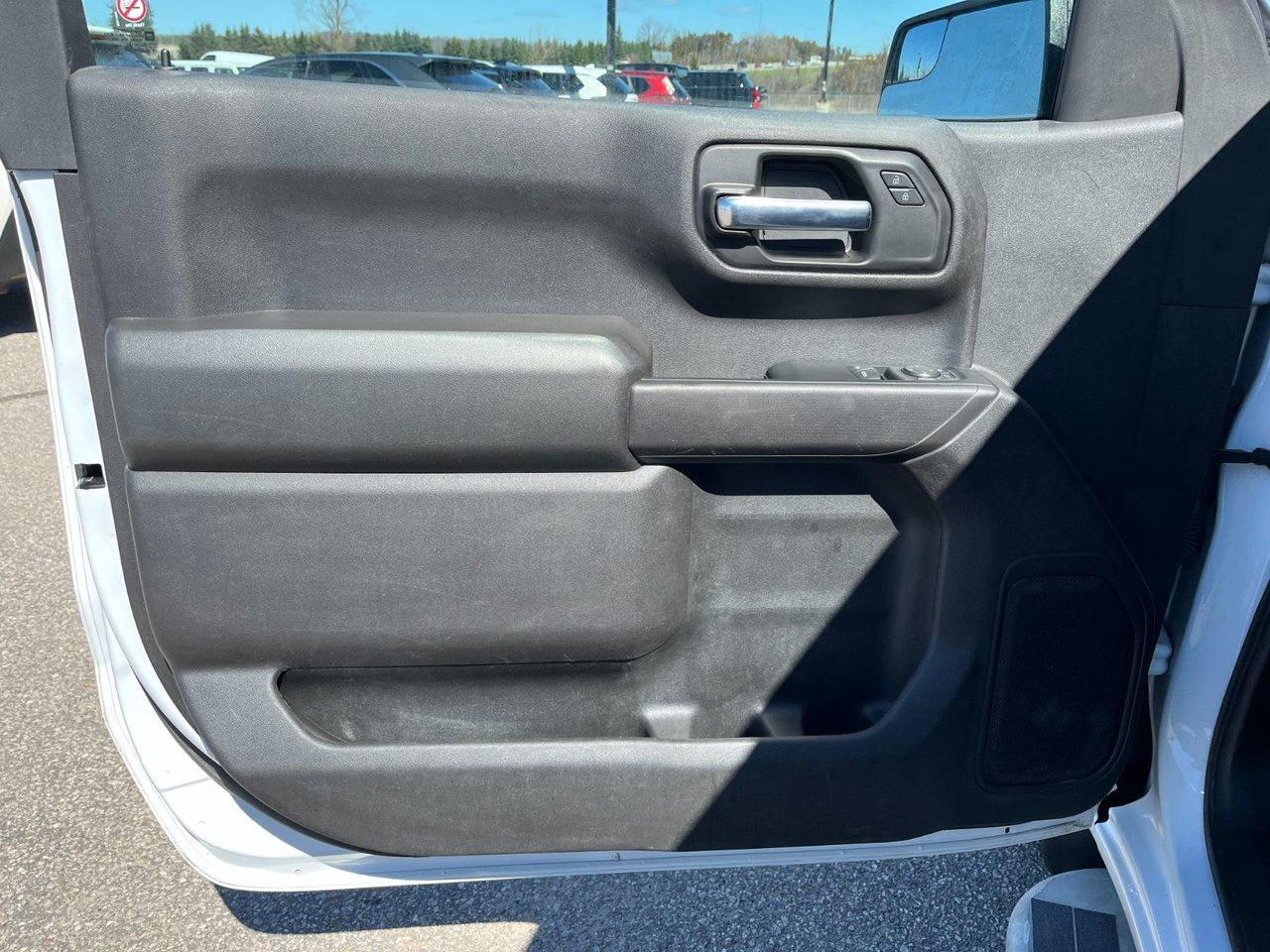 2023 Chevrolet Silverado 1500 2WD Reg Cab 140 Work Truck Photo