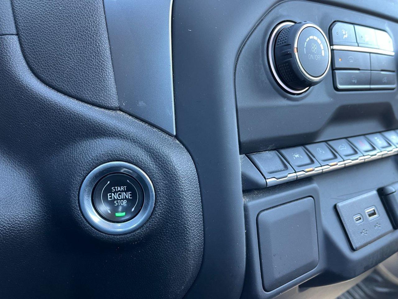 2023 Chevrolet Silverado 1500 2WD Reg Cab 140 Work Truck Photo