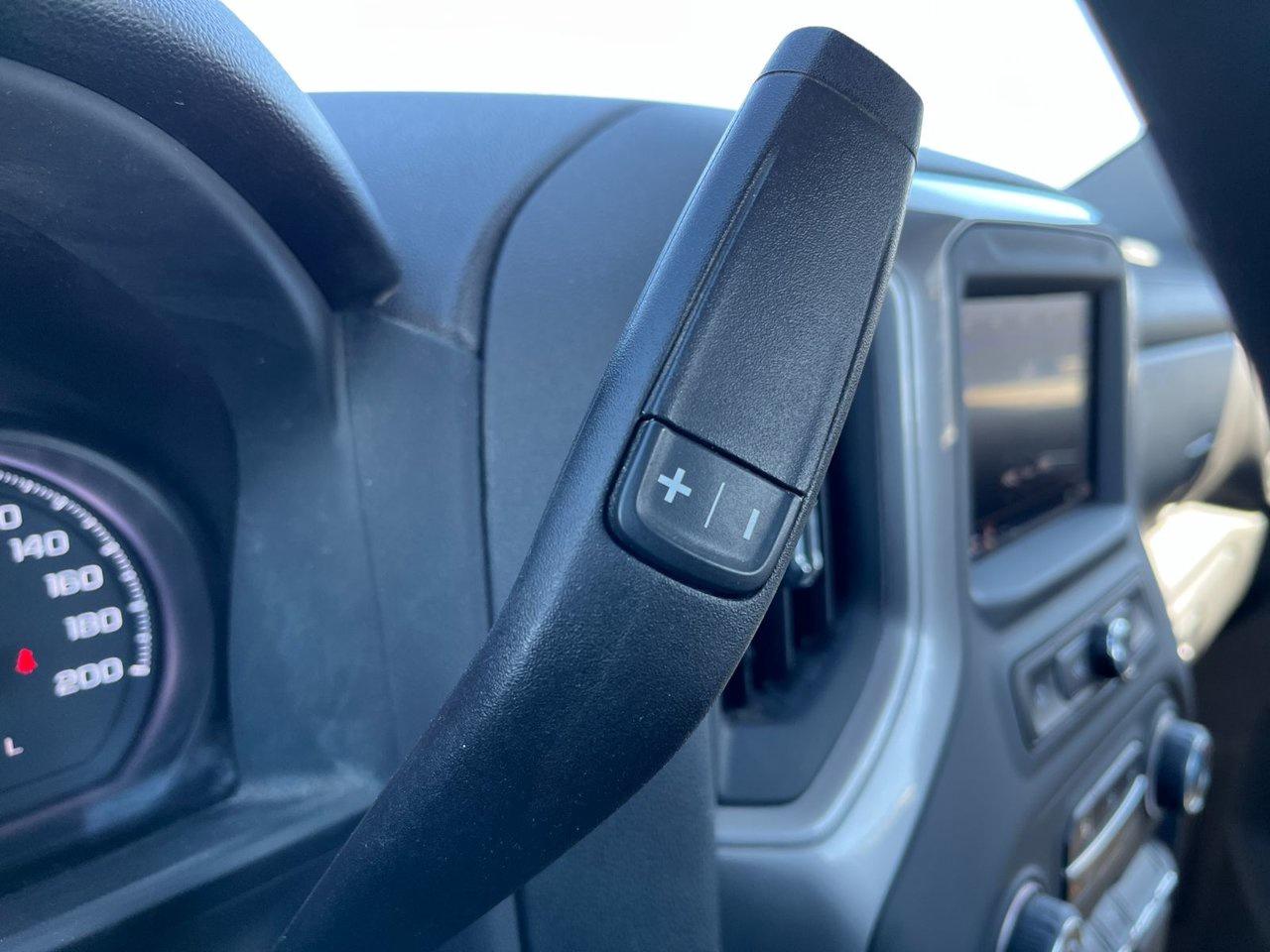 2023 Chevrolet Silverado 1500 2WD Reg Cab 140 Work Truck Photo