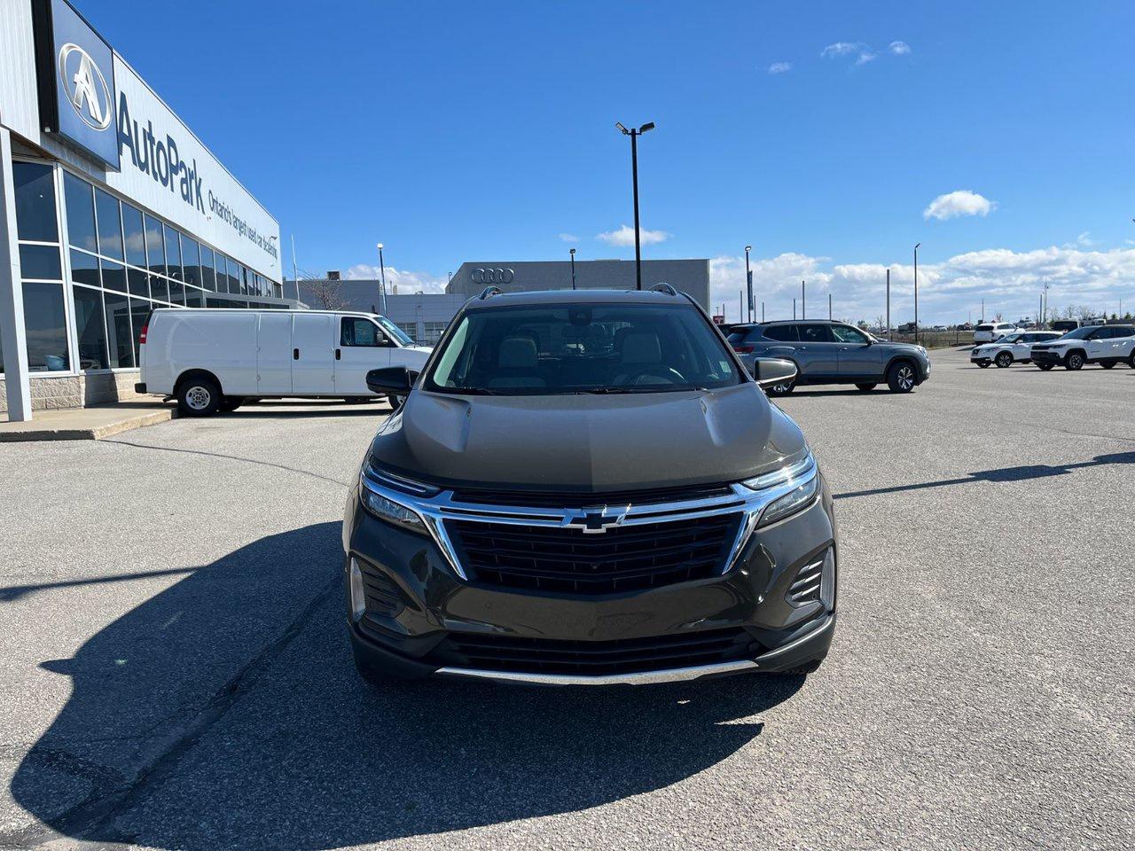 2023 Chevrolet Equinox AWD 4DR LT Photo2
