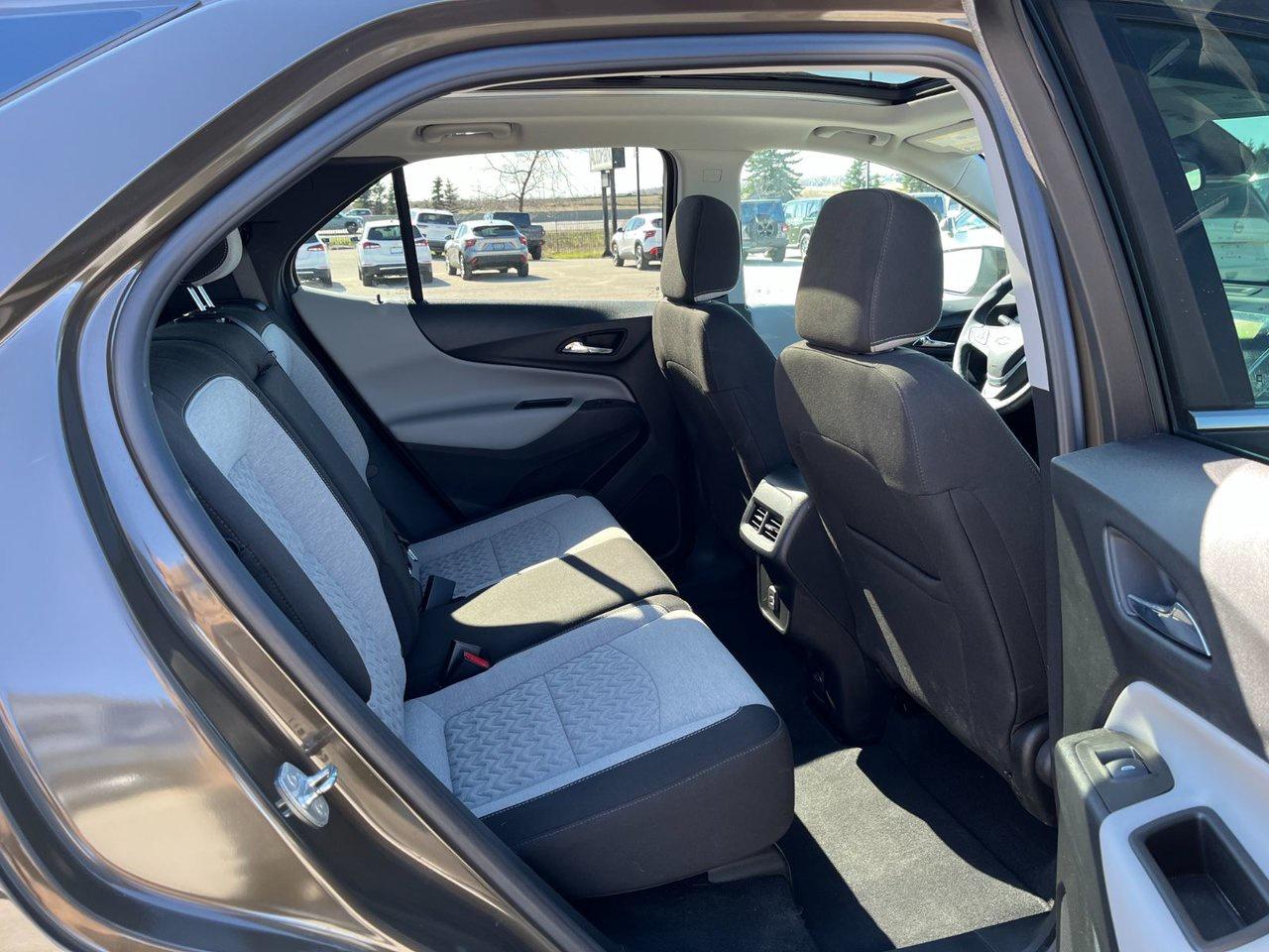 2023 Chevrolet Equinox AWD 4DR LT Photo
