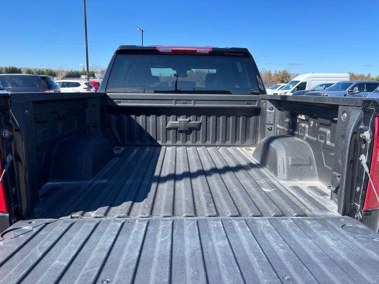 2024 Chevrolet Silverado 1500 4WD Crew Cab 147' WB RST Photo