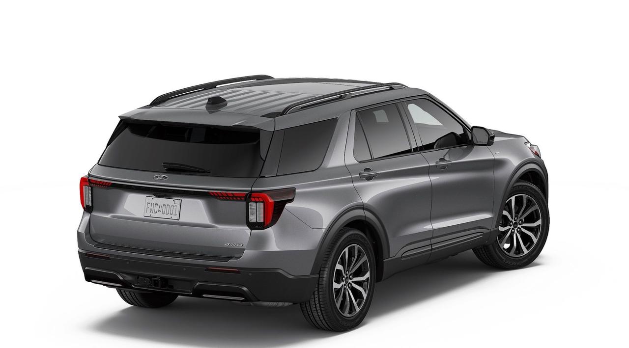 2026 Ford Explorer ST-LINE, PANO ROOF, BLUECRUISE, ADAPTIVE CRUISE Photo