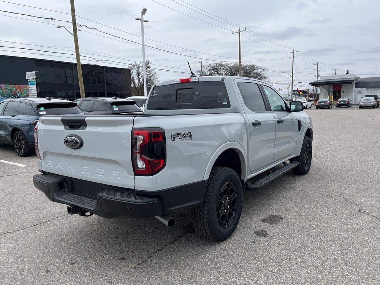 2026 Ford Ranger XLT 4WD SuperCrew 5' Box Photo3