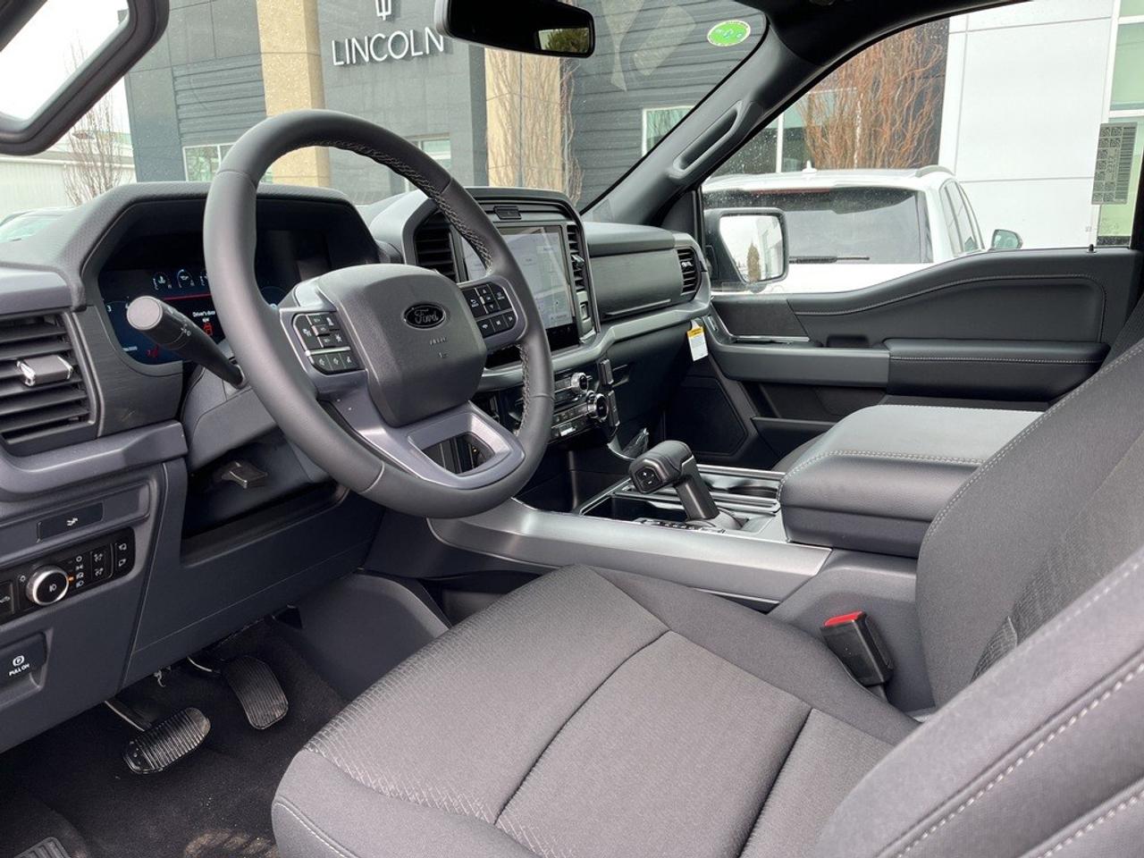 2026 Ford F-150 XLT 4WD SuperCrew 5.5' Box Photo