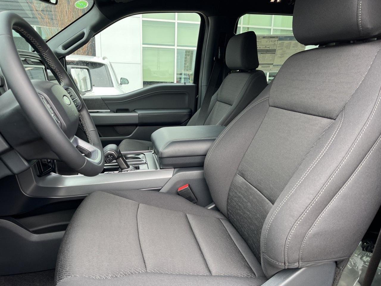 2026 Ford F-150 XLT 4WD SuperCrew 5.5' Box Photo