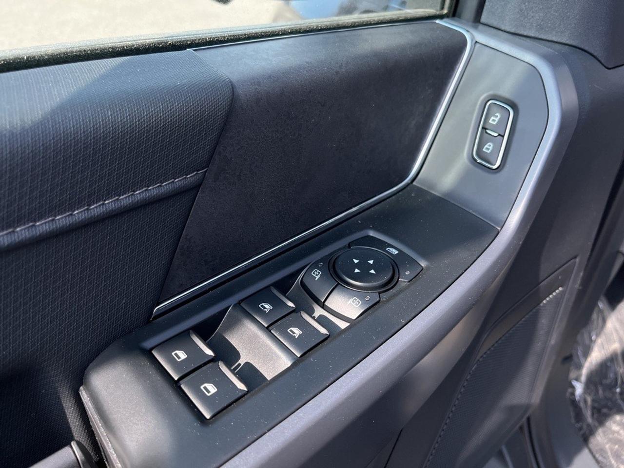 2026 Ford F-150 XLT 4WD SuperCrew 5.5' Box Photo