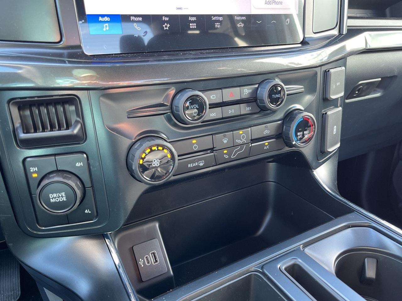 2026 Ford F-150 STX 4WD SuperCrew 5.5' Box Photo